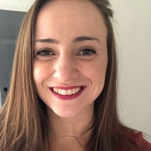 Meet your Posher, Megan